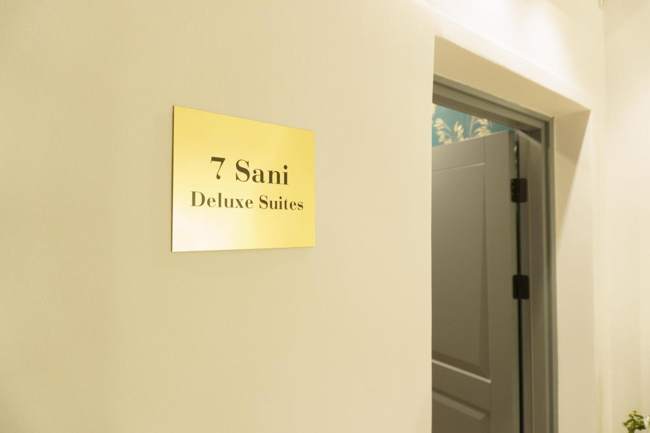 Sani Deluxe Suites Home- Monastiraki Square - Brand New Home Атина Екстериор снимка